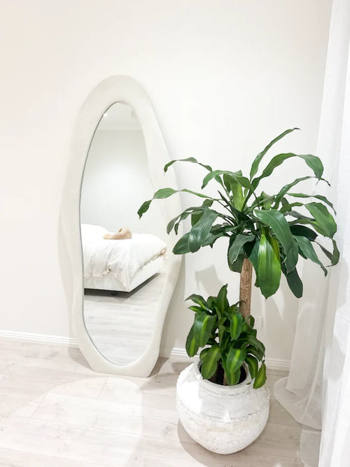 Naomi wavy full length mirror